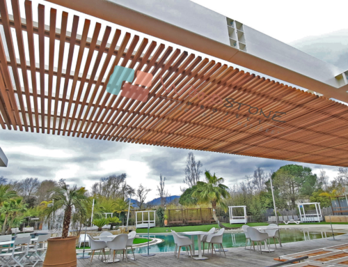 Réalisation d’une pergola en bardage claire-voie Red Cedar